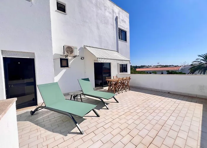 Apartment Ancora By Fhr A 600m Da